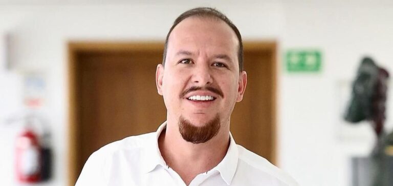 Perfil Mateo Escobar